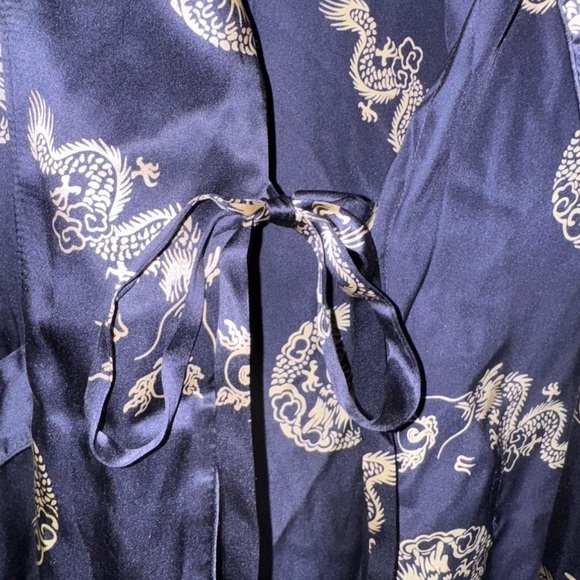 Luxurious Blue and Gold Women's Robe - Picture 4 of 5